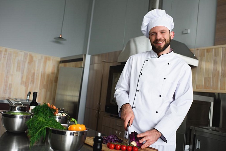 Benefits of Wearing a Professional Chef Uniform | 3 Benefits Of